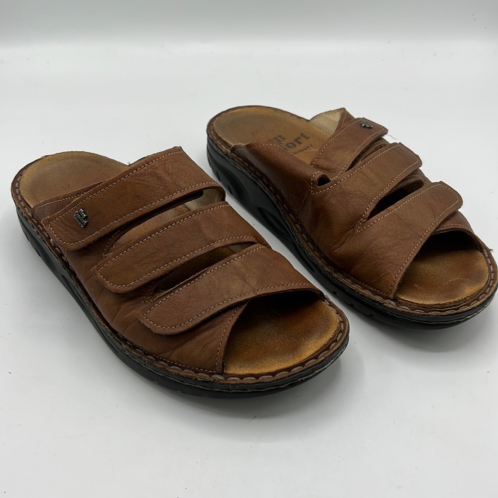 Finn Comfort Brown Leather Sandals